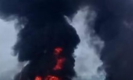 Se registra incendio de pastizales en Tabasco, por derrame de hidrocarburo