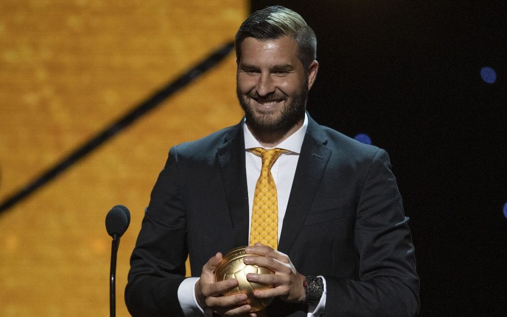 ¡Gignac se lleva el Balón de Oro de la Liga MX a Mejor Delantero!